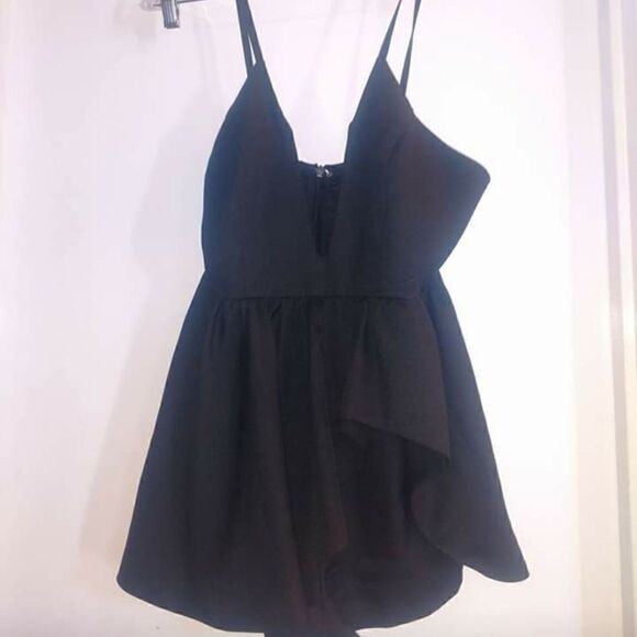 Evanuel romper   - Picture 2 of 2